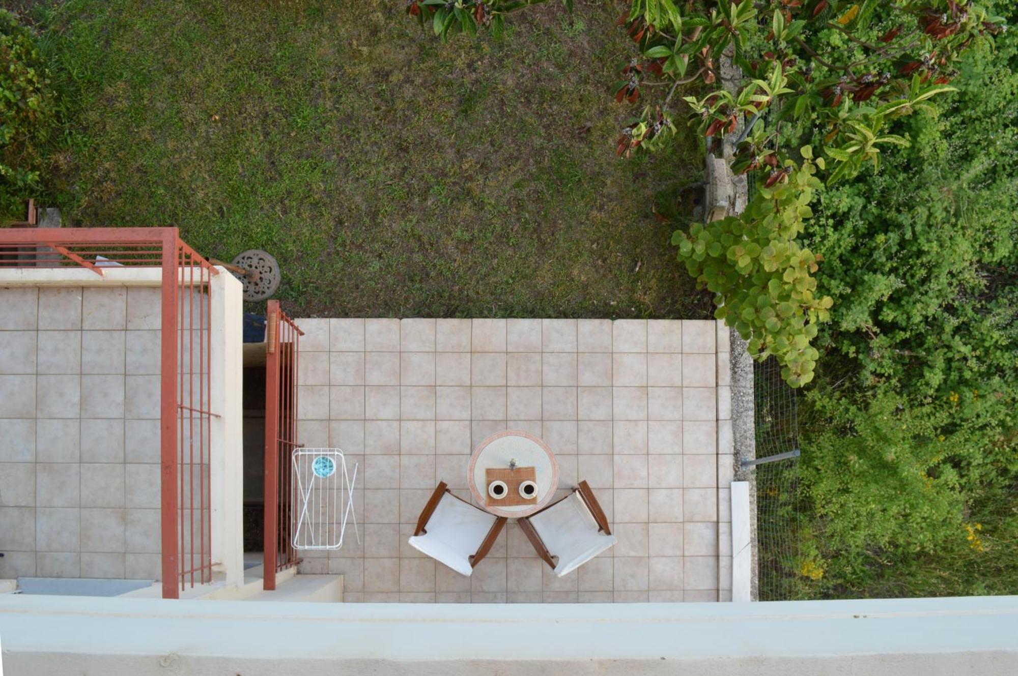 Sunny Retreat With A Garden Terrace Private Room Ιωάννινα Εξωτερικό φωτογραφία